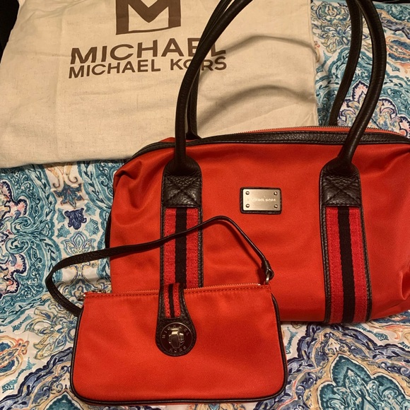 michael kors red montauk II shoulder satchel nylon with leather trim - Picture 5 of 5